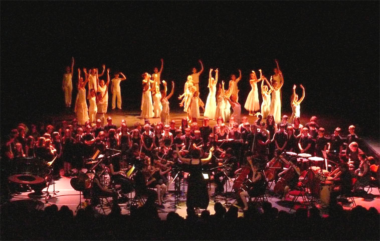 "Adiemus&nbsp;: Songs of Sanctuary", par le Conservatoire de Gap (au Cube, juin 2009)