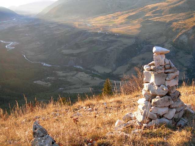 Crête du Devès, vue sur le petit Buëch