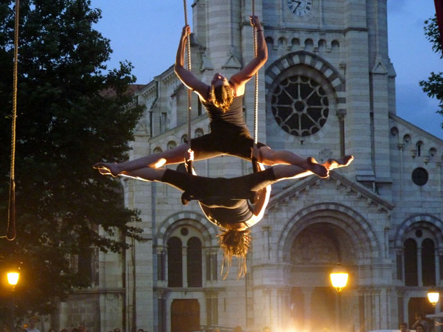 trapèse duo, Compagnie Chrysalide, "L’envol", spectacle 2010