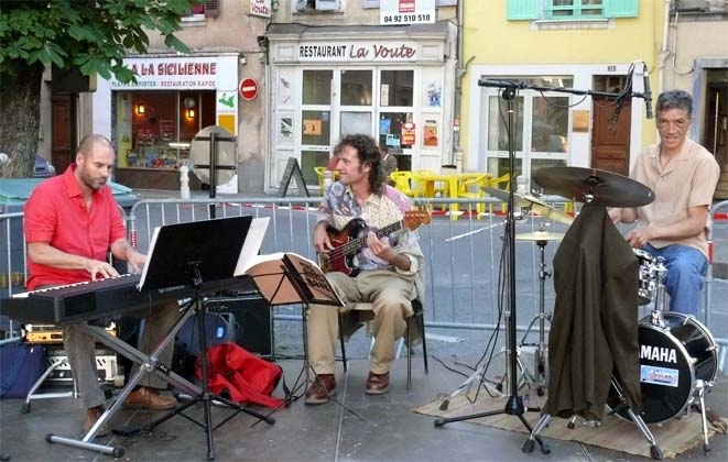 Gap, le "Rico swing trio", swing, blues et jazz