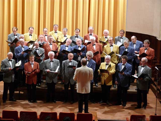 Hautes-Alpes&nbsp;: choeur départemental d’hommes Polychr’Hom (01/2007)