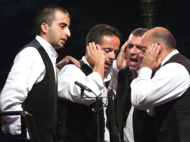 "Concordu e Tenori de Orosei" (Gap, au kiosque, été 2010)